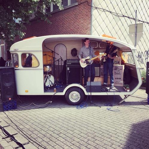 Retro caravan, Stage on Wheels, Caravans en Kamperen, Caravans, Particulier, 500 - 750 kg, Wielklem, Ophalen