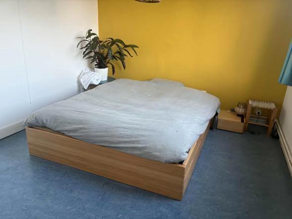 Lit en cèdre MASSIF + tatamis, Maison & Meubles, Chambre à coucher | Lits, Utilisé, Deux personnes, 160 cm, 200 cm, Bois, Autres couleurs