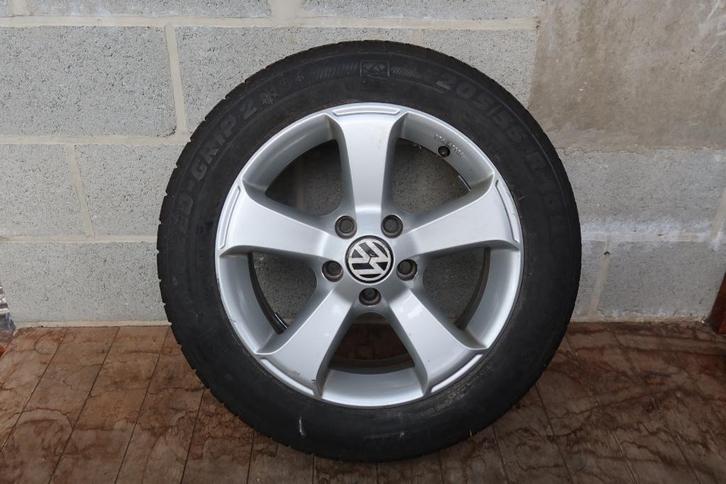 Kit hiver: Jantes alu VW + Pneus 205/55 R16 91H, Auto-onderdelen, Banden en Velgen, Band(en), Winterbanden, 16 inch, 205 mm, Personenwagen