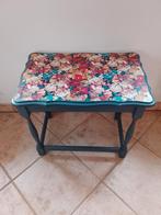 unieke bijzettafel, Ophalen