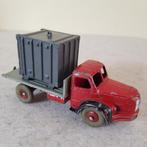 Dinky toys Berliet, platte vrachtwagen met container, Ophalen of Verzenden, Dinky Toys