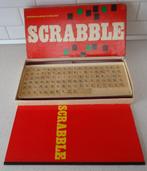 Vintage "Scrabble"  (Rode Doos) in goede staat !, Gebruikt, Ophalen of Verzenden, Een of twee spelers