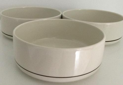 3 porseleinen kommen Villeroy & Boch 5€/set, Antiek en Kunst, Antiek | Keramiek en Aardewerk, Ophalen