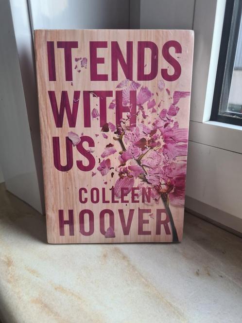 It Ends With Us - Colleen Hoover, Livres, Livres pour enfants | Jeunesse | 13 ans et plus, Neuf, Fiction, Enlèvement ou Envoi