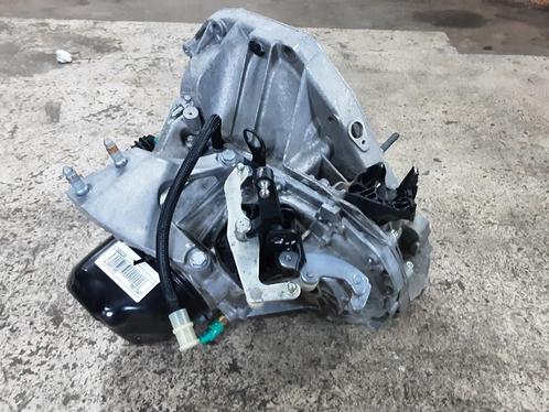 VERSNELLINGSBAK Dacia Sandero II (01-2012/12-2018) (JR5368), Auto-onderdelen, Transmissie en Toebehoren, Dacia, Gebruikt