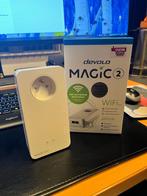 3 x Magic 2 Wifi Adapters met ingebouwde 2 LAN poorten, Ophalen of Verzenden, Zo goed als nieuw, Devolo