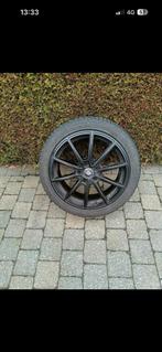Zwarte velgen met Vredestein winterbanden, Auto-onderdelen, Banden en Velgen, Ophalen, 18 inch, Gebruikt, Velg(en)