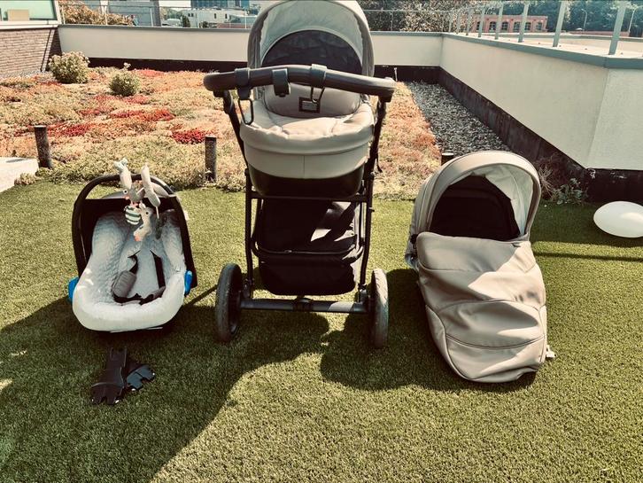 Volledige buggyset Quax Avenue - leder, Kinderen en Baby's, Kinderwagens en Combinaties, Ophalen