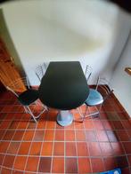 Eettafel met 4 stoelen, Huis en Inrichting, Stoelen, Ophalen of Verzenden, Zo goed als nieuw