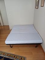 zetelbed  140 cm  x  186 cm , met matras, Ophalen, Zo goed als nieuw, Zwart, 140 cm