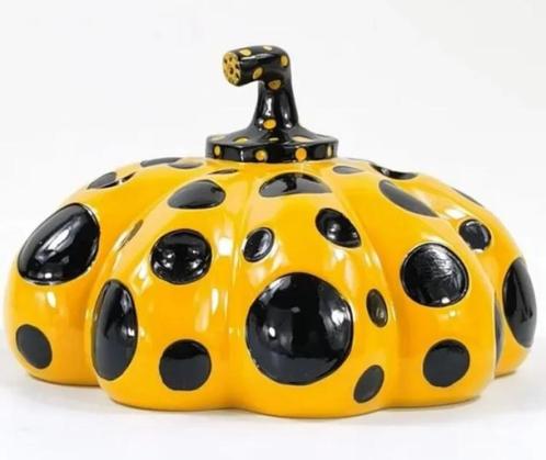 Yayoi Kusama : magnifique sculpture avec boîte d’origine, Antiquités & Art, Art | Objets design