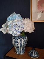 Vase Boch bleu-blanc, Antiquités & Art, Antiquités | Céramique & Poterie, Enlèvement