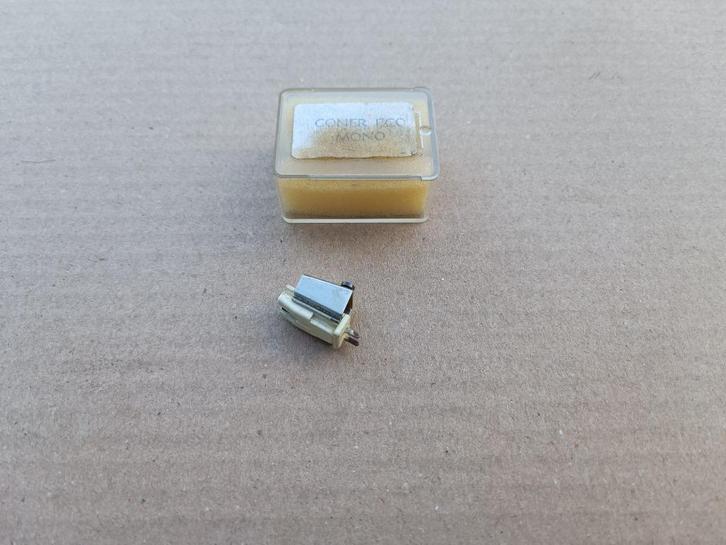 Element / Coner/ Mono (Div) jukebox, Verzamelen, Automaten | Jukeboxen, Verzenden