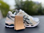 Asics Kayano 14 (44), Ophalen, Wit, Nieuw, Sneakers