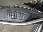 Peugeot 208, Auto's, Euro 5, Zwart, 4 cilinders, Parkeersensor