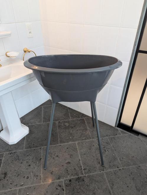 LUMA baby bad (incl. badstandaard), Kinderen en Baby's, Badjes en Verzorging, Zo goed als nieuw, Badje, Overige merken, Standaard