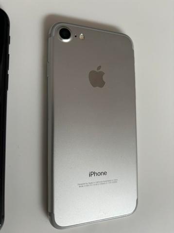 iPhone 7 zilver 128gb!
