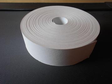 ROULEAU  DE PAPIER CARTONNE POUR EMBALLAGE, BRICOLA beschikbaar voor biedingen