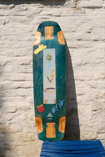 prism theory v2 longboard  beschikbaar voor biedingen