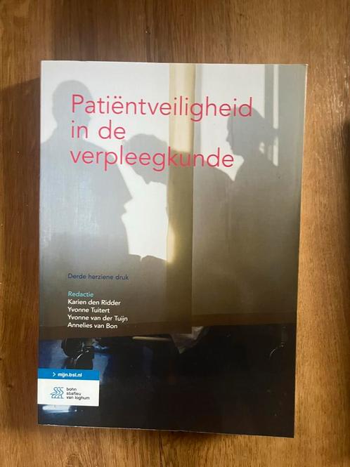 Patiëntveiligheid in de verpleegkunde, Boeken, Wetenschap, Zo goed als nieuw, Ophalen of Verzenden