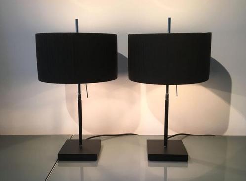 Mooi paar designlampen op statief Philips Lirio-model.., Huis en Inrichting, Lampen | Tafellampen, Zo goed als nieuw, 50 tot 75 cm