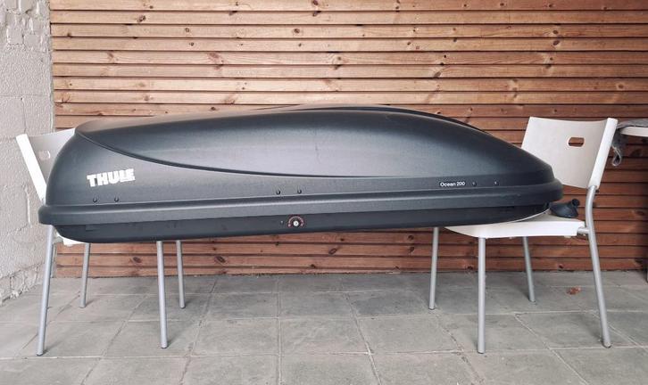 410 L. THULE DAKKOFFER OCEAN 200 + DAKDRAGERRAILS: als nieuw, Auto-onderdelen, Overige Auto-onderdelen, Alfa Romeo, Amerikaanse onderdelen