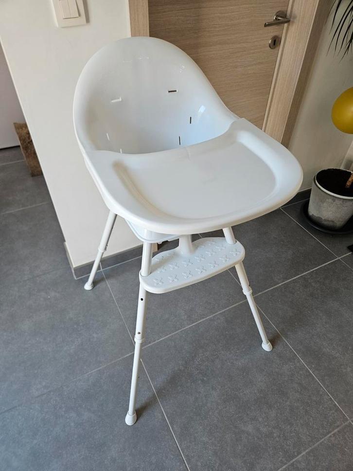 Quax eetstoel, Kinderen en Baby's, Kinderstoelen, Gebruikt, Gordel(s), Ophalen