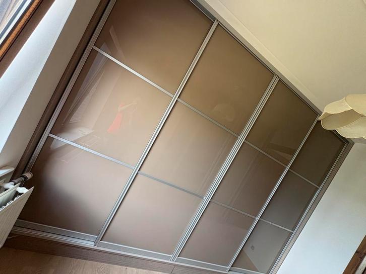 Dressing met 4 kasten en schuifdeur, Maison & Meubles, Armoires | Penderies & Garde-robes, Comme neuf, Avec porte(s), Avec tablette(s)