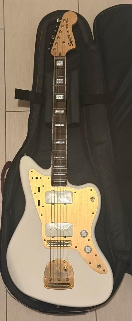 Squier jazzmaster 40 anniversary edition, Muziek en Instrumenten, Snaarinstrumenten | Gitaren | Elektrisch, Zo goed als nieuw