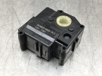 KACHELSTELMOTOR Lexus LS (F4) (01-1989/12-2017) (0638000930) beschikbaar voor biedingen
