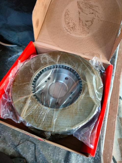 remschijven hyundia of kia te koop 300mm diameter !!, Auto-onderdelen, Remmen en Aandrijving, Hyundai, Kia, Nieuw, Ophalen