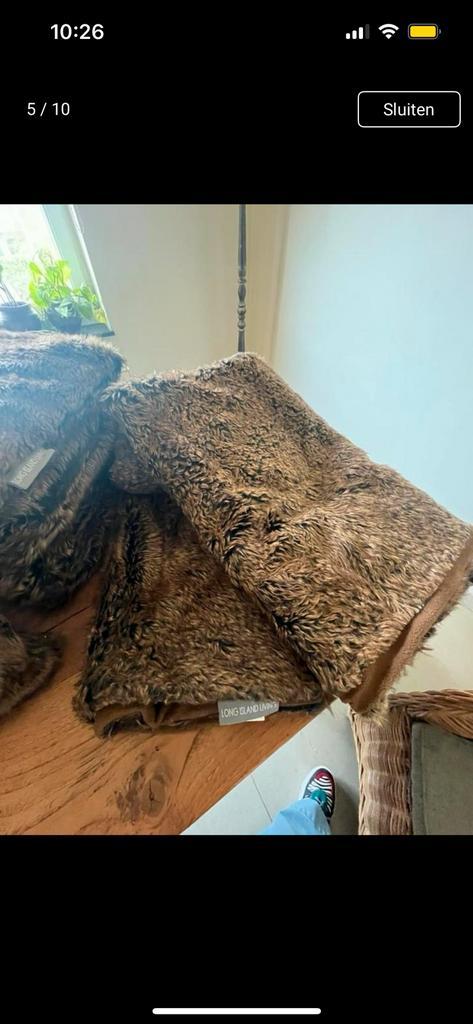 Long Islands, 2 plaids en 4 kussens, Huis en Inrichting, Woonaccessoires | Plaids en Woondekens, Zo goed als nieuw, Ophalen of Verzenden