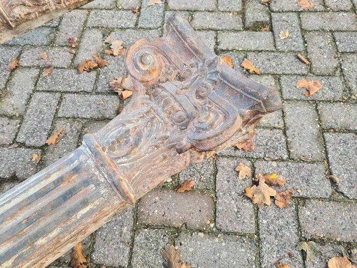 2 antieke gietijzeren zuilen / pilaren Muurpilaren, Huis en Inrichting, Woonaccessoires | Zuilen en Pilaren, Zo goed als nieuw