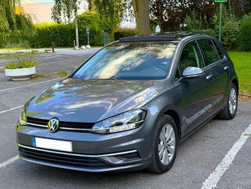 Volkswagen Golf 1.6 TDi Virtual Cockpit Pano Dak Carplay beschikbaar voor biedingen