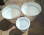 3 witte plastic bloempotten, Tuin en Terras, Overige materialen, Gebruikt, Rond, Tuin