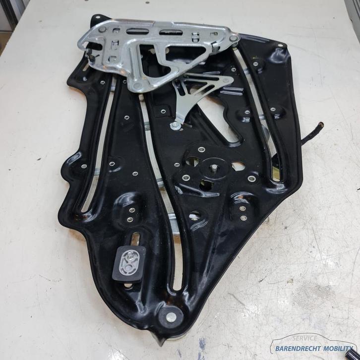 Raammechanisme W209 CLK Mercedes A2096700203 rechts achter p, Auto-onderdelen, Ruiten en Toebehoren, Mercedes-Benz, Gebruikt