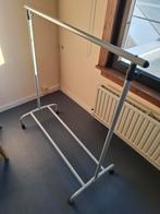 Kledingrek ikea, Enlèvement