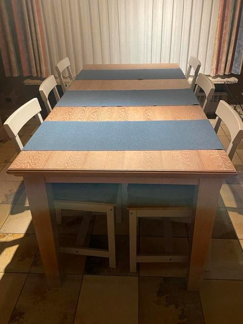 Mooie licht grijs ingewassen tafel met 6 stoelen, Huis en Inrichting, Tafels | Eettafels, Zo goed als nieuw, Ophalen