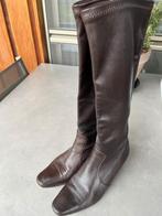 Dameslaarzen Voltan maat 37, Enlèvement ou Envoi, Voltan, Comme neuf, Brun
