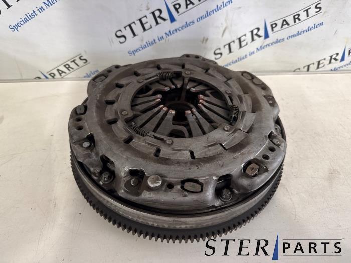 Koppelingsset (compleet) van een Mercedes Vito, Auto-onderdelen, Transmissie en Toebehoren, Mercedes-Benz, Gebruikt, 3 maanden garantie