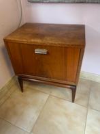 2 vintage nachtkastje, Huis en Inrichting, Slaapkamer | Nachtkastjes, Ophalen, Gebruikt, 45 tot 65 cm, Minder dan 55 cm