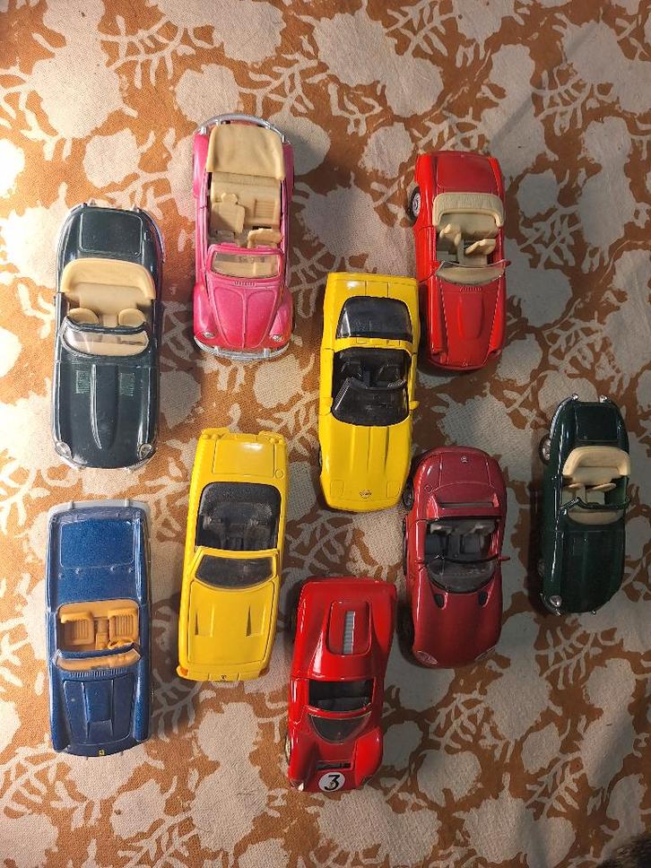 MAISTO 9 CABRIO'S, Hobby en Vrije tijd, Modelauto's | Overige schalen, Gebruikt, Auto, Ophalen