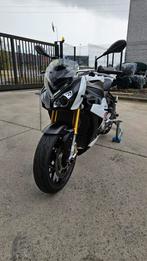 BMW S1000R, Naked bike, 4 cylindres, Particulier, Plus de 35 kW