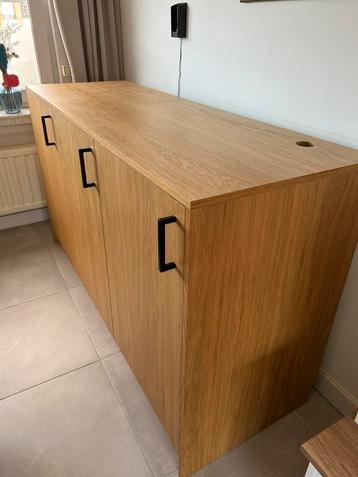 Dressoir kast beschikbaar voor biedingen