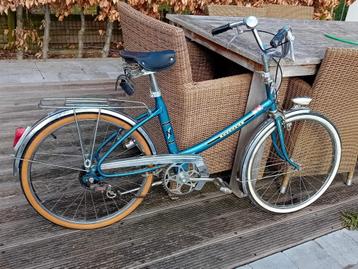 Vintage Peugeot minifiets beschikbaar voor biedingen