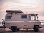 TE HUUR - Unieke Mercedes oldtimer en off-grid camper, Ophalen, Zo goed als nieuw