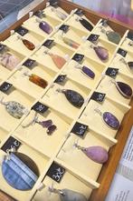 ==> Pendentifs | Pierres précieuses | Mystères <==, Enlèvement ou Envoi, Neuf, Argent, Avec perle