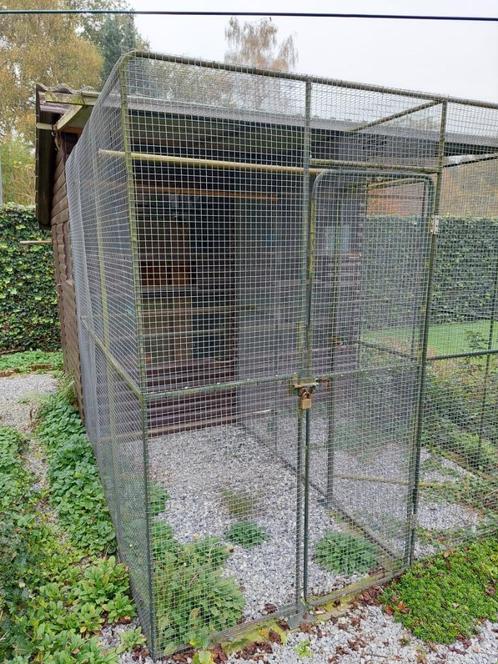 Parkieten vogelren + houten slaaphok, Dieren en Toebehoren, Vogels | Hokken en Kooien, Gebruikt, Volière, Metaal, Ophalen