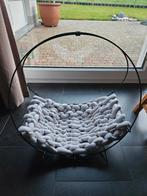 Hangmand katten, Enlèvement