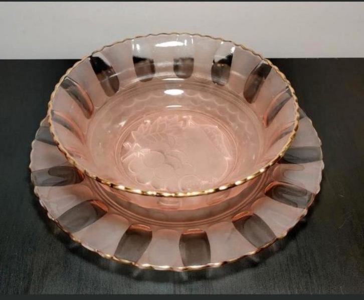 Art-déco coupe met onderschotel Verreries de Scailmont, Antiek en Kunst, Antiek | Glaswerk en Kristal, Ophalen of Verzenden